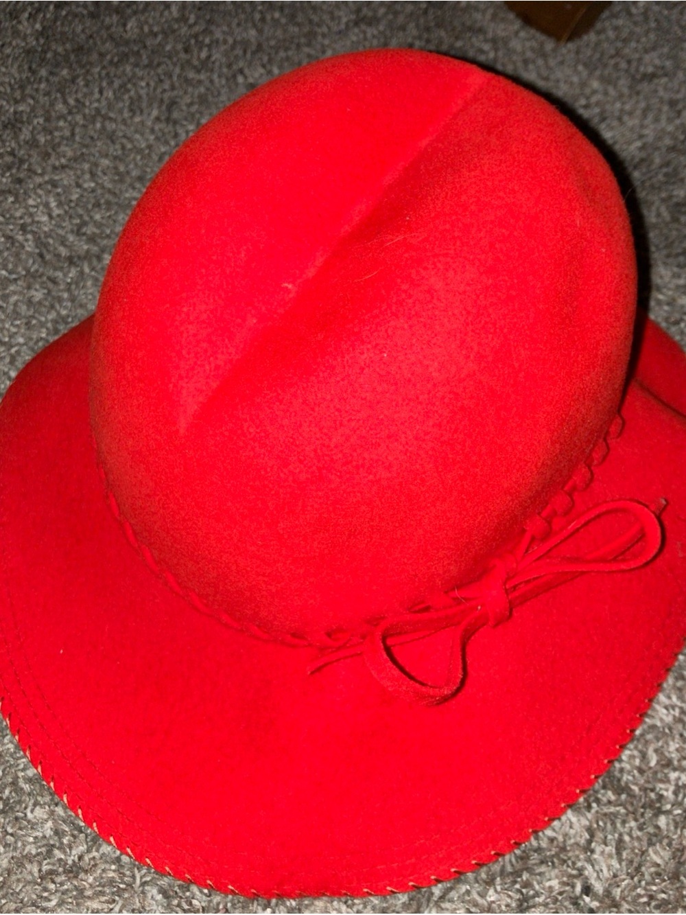 Classic Red Doeskin Felt 100% Wool Bow-Accent Women's Hat Vintage